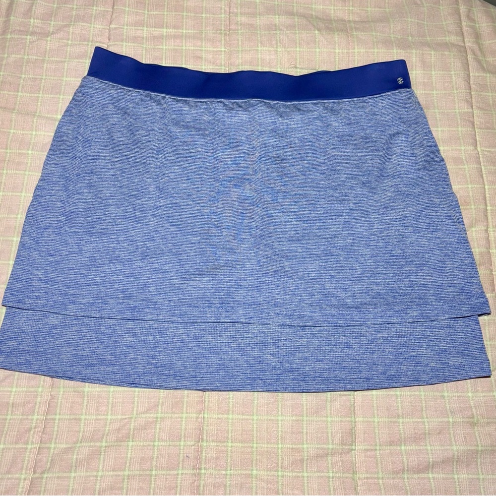 NWOT Izod Golf Tiered Skort!
